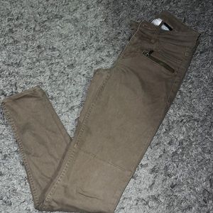 H&M- Zipper Pocketed Pants